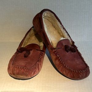 Ugg Dakota Burgundy Slippers Size 9